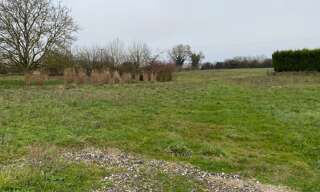 Terrain  989 m² à vendre à Champagne (17620)