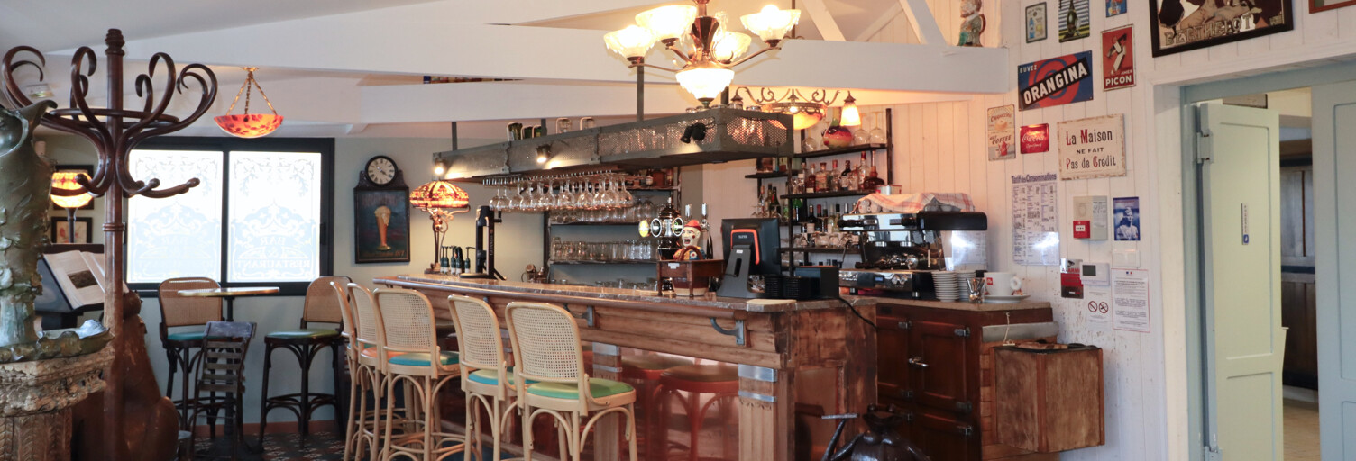 Commerce  169 m² à vendre à Semussac (17120)