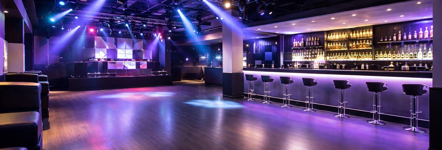 Commerce  400 m² à vendre à Herrère (64680)