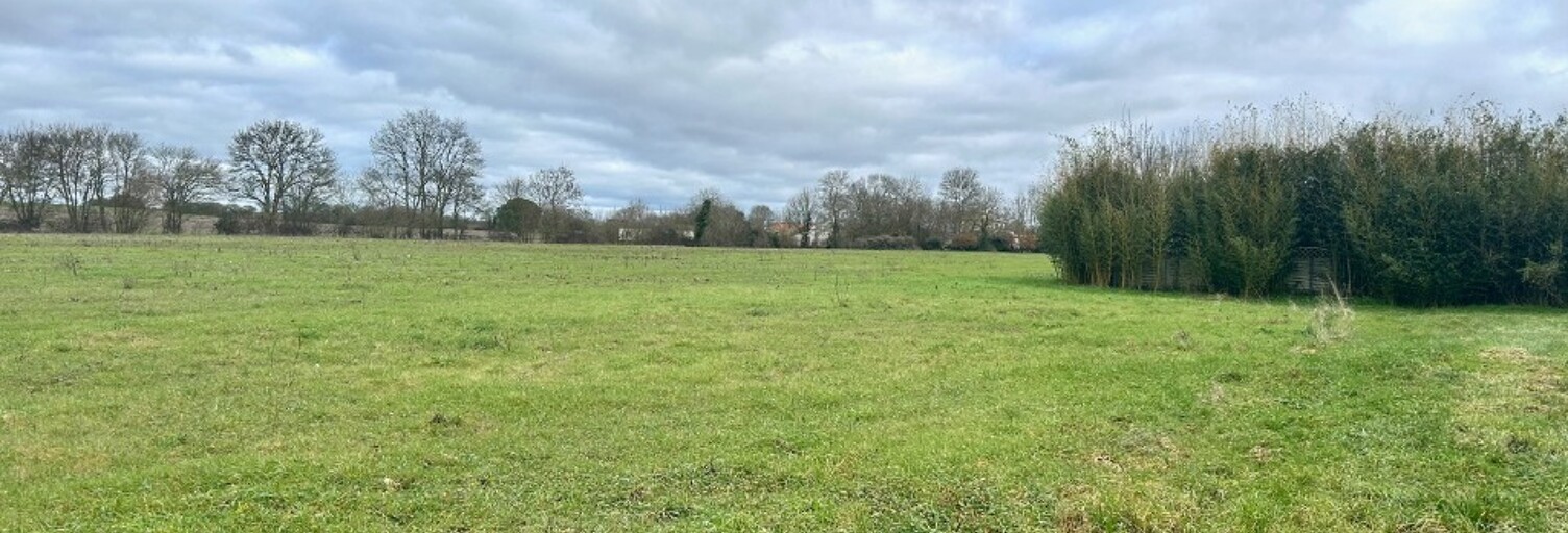 Terrain  297 m² à vendre à Saint-Georges-du-Bois (17700)