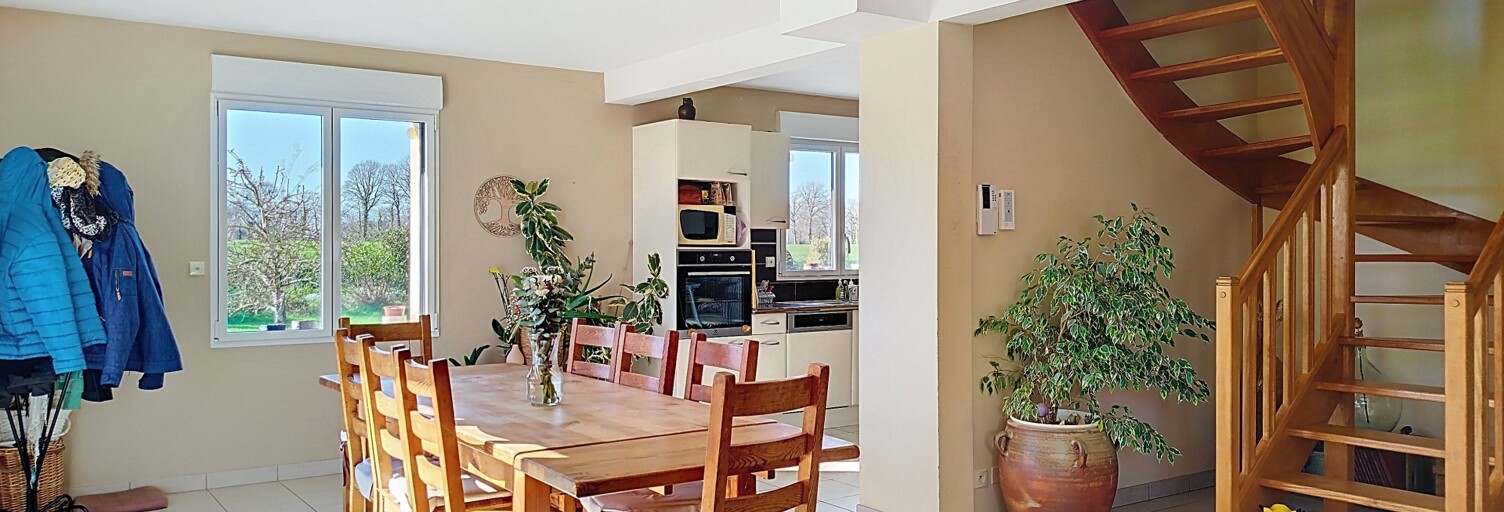 Maison 5 Pièces 131 m² à vendre à Broualan (35120)