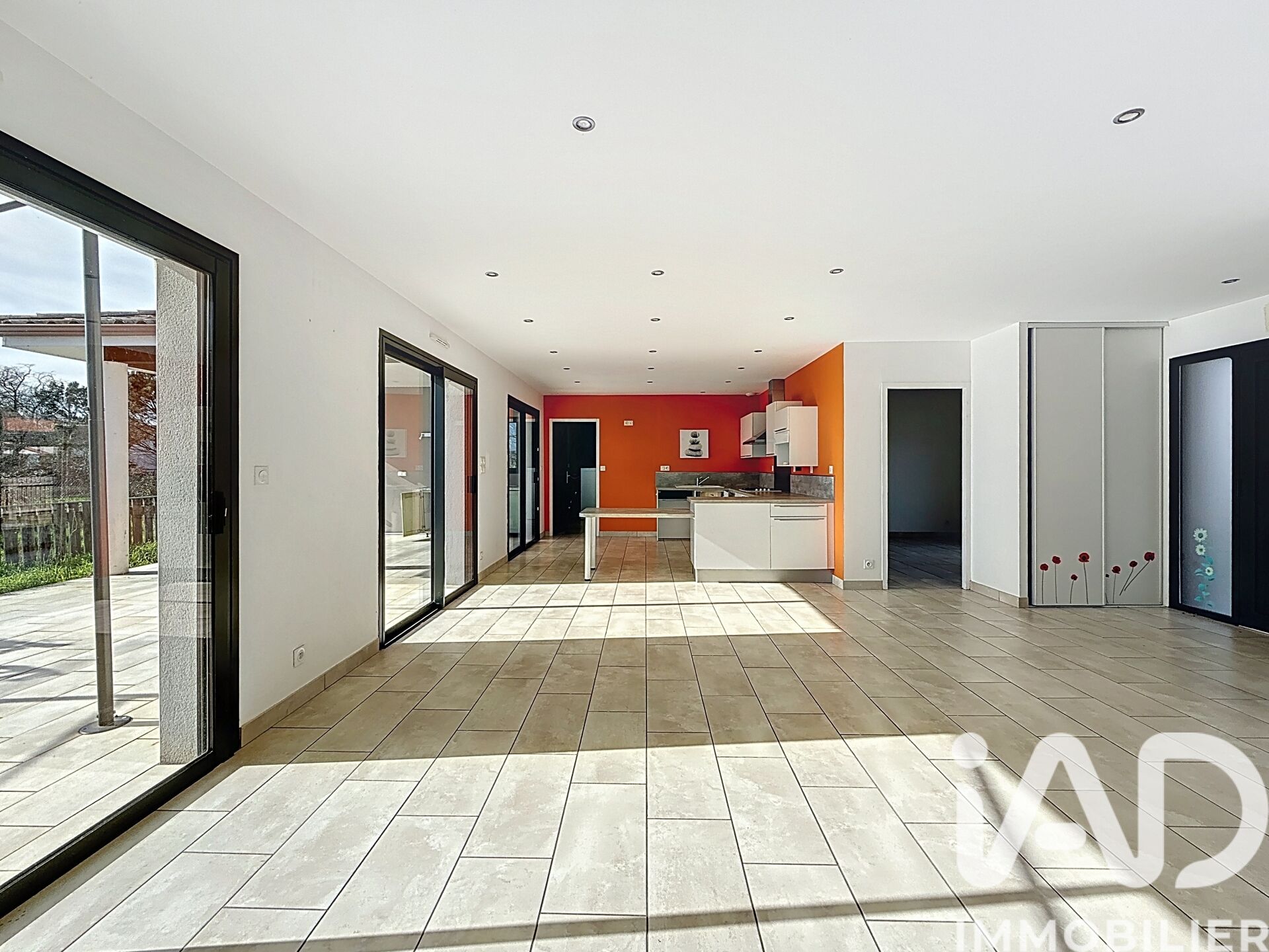 Vente Maison/villa 5 pièces - Photo 2