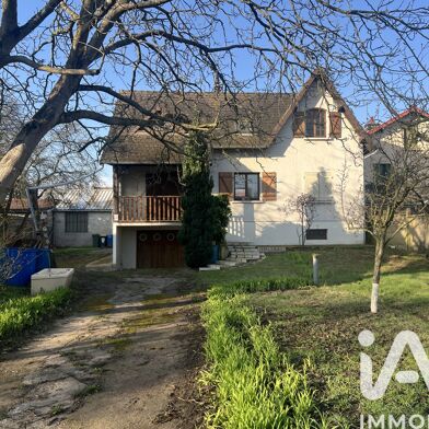 Maison 5 pièces 1830 €