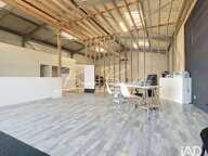 Location Local d'activités 200 m&sup2; — photo 2