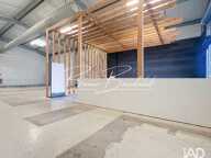 Location Local d'activités 200 m&sup2; — photo 3