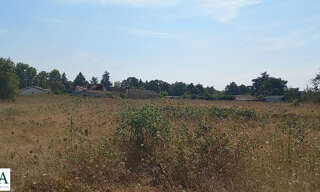 Terrain  1700 m² à vendre à Saint-Médard-de-Mussidan (24400)