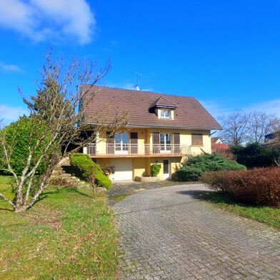 Maison 11 pièces 212000 €