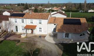 Maison 7 Pièces 207 m² à vendre à Agris (16110)