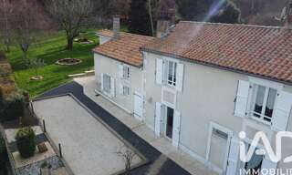 Maison 7 Pièces 207 m² à vendre à Agris (16110)