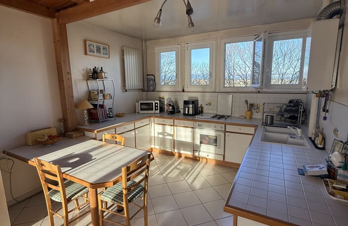 Vente Appartement 4 pièces — photo 2