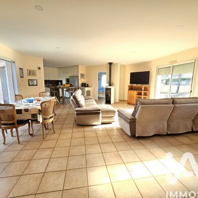 Maison 5 pièces 558600 €