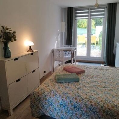 Appartement 1 pièces 700 €