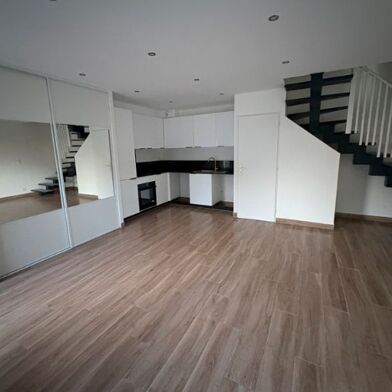 Maison 3 pièces 880 €