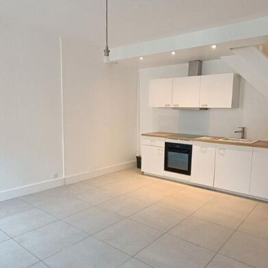 Maison 4 pièces 1200 €