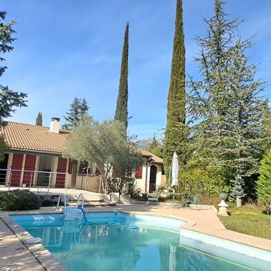 Maison 6 pièces 392000 €