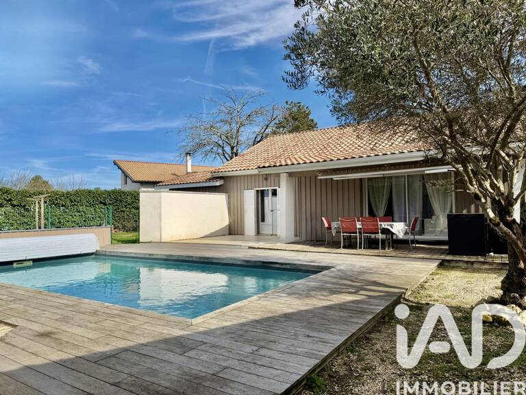 Vente Maison/villa 9 pièces — photo 1