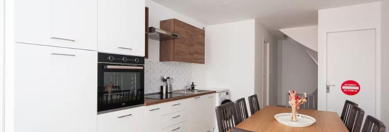 Maison 4 Pièces 130 m² à louer à Bourg (33710)