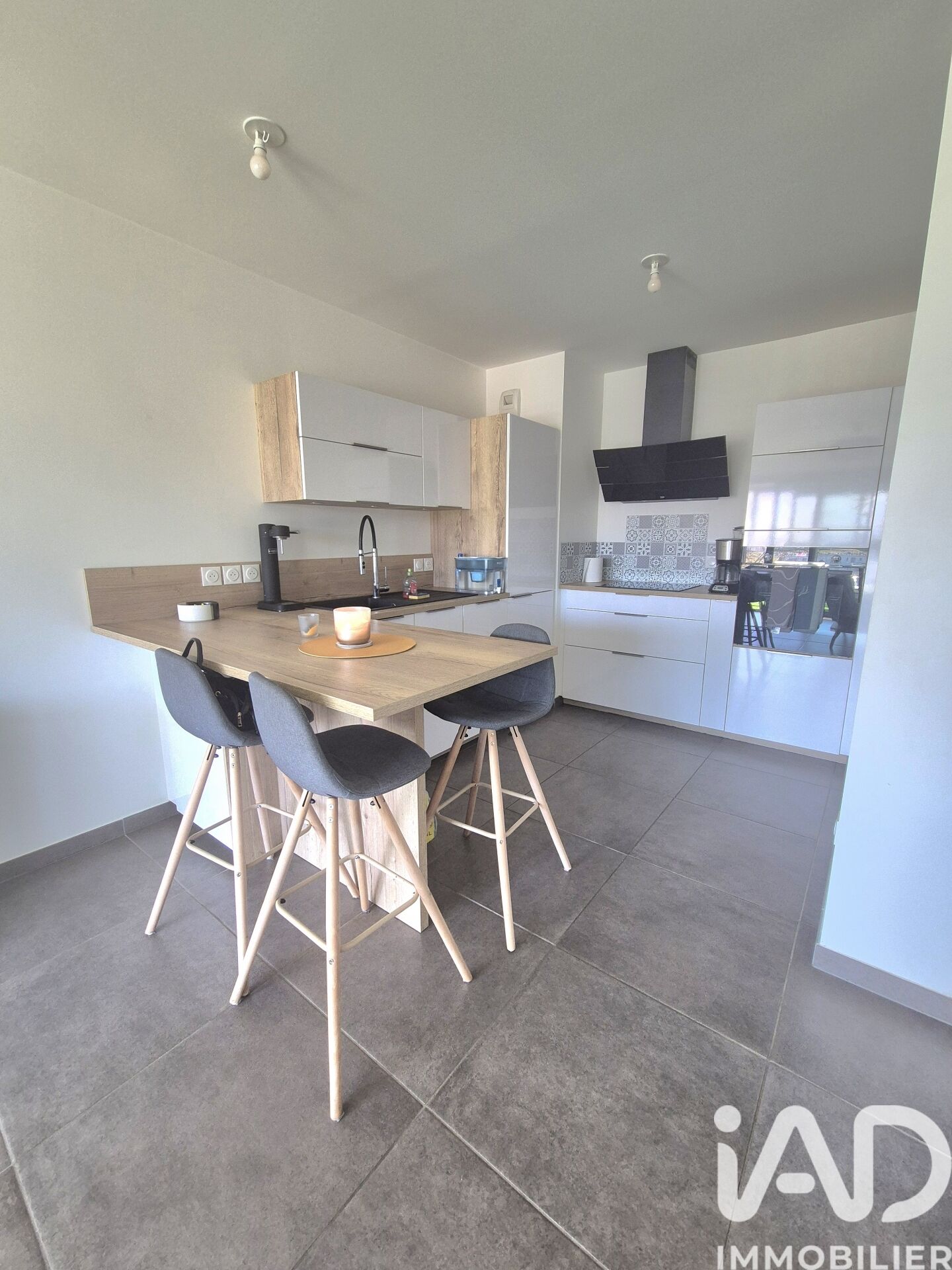Vente Appartement 2 pièces - Photo 2