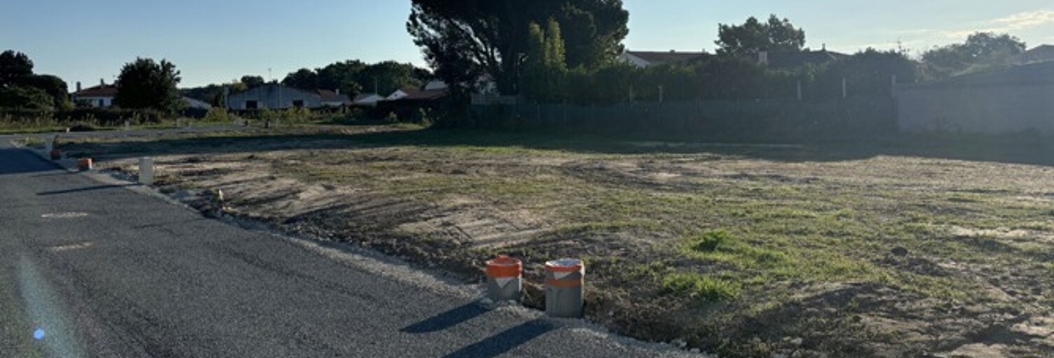 Terrain  384 m² à vendre à Vaux-sur-Mer (17640)