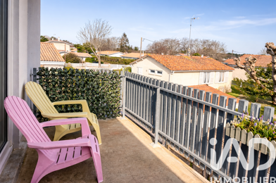 Appartement 3 pièces 242000 €