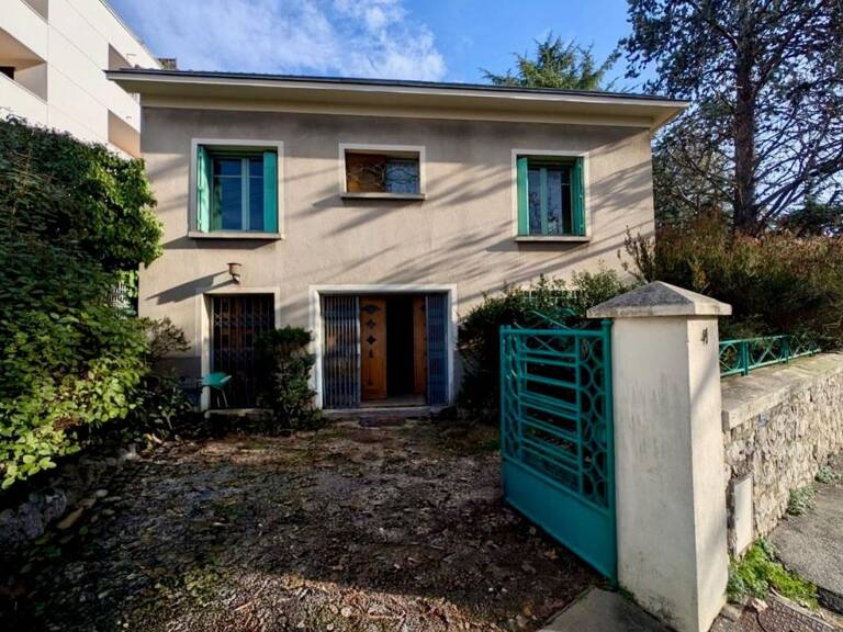 Maison individuelle avec jardin — photo 1