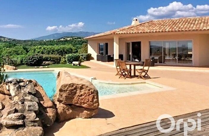 Porto-Vecchio : Villa vue mer et montagne — photo 2
