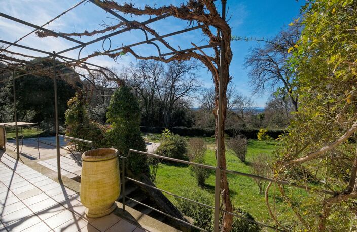 Bastide contemporaine. L’âme de la pierre, le confort d’aujourd’ — photo 2