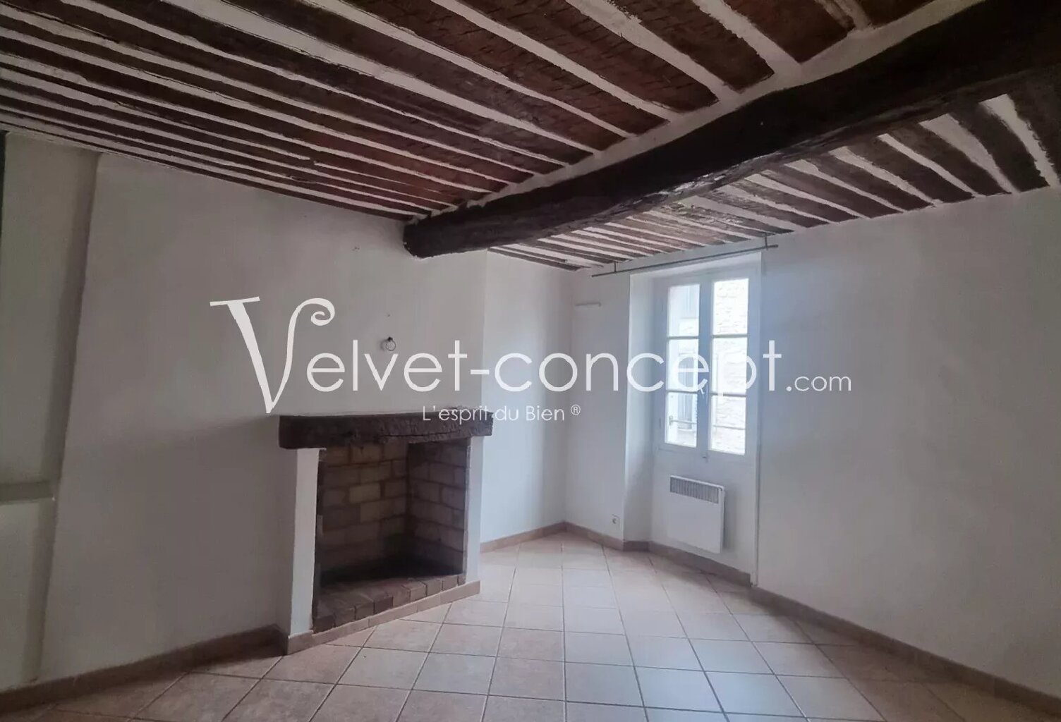 Valbonne maison  de village en pierres de  4 pièces — photo 1