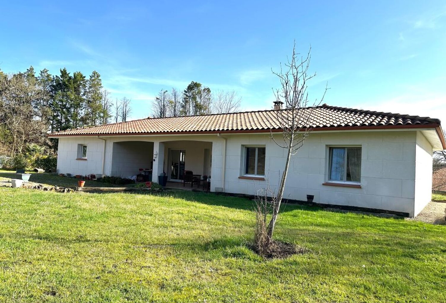 Maison À Vendre — photo 1