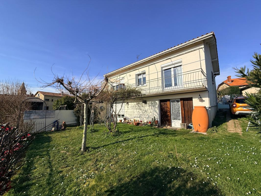Villa / Maison  T4 à vendre Viella 32400