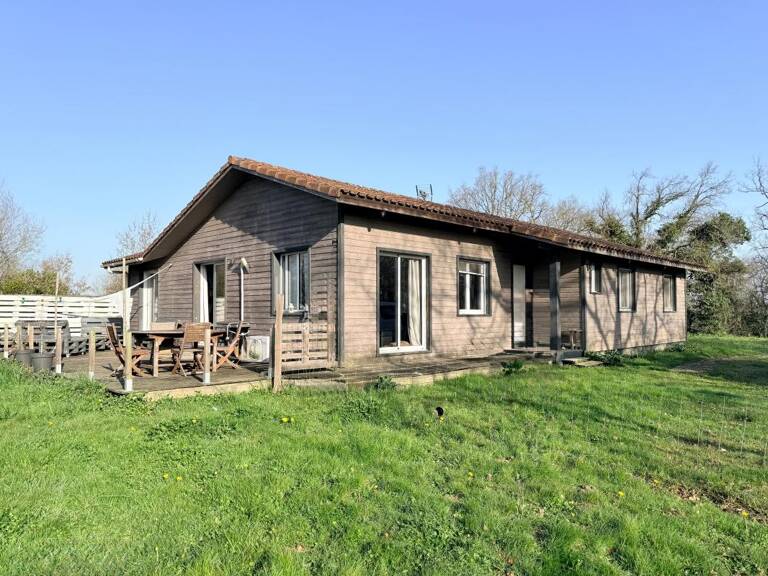 Charmante maison en bois — photo 1