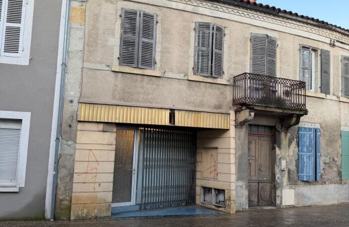 Appartement T2 rénové et vendu loué 420€ en meublé — photo 3