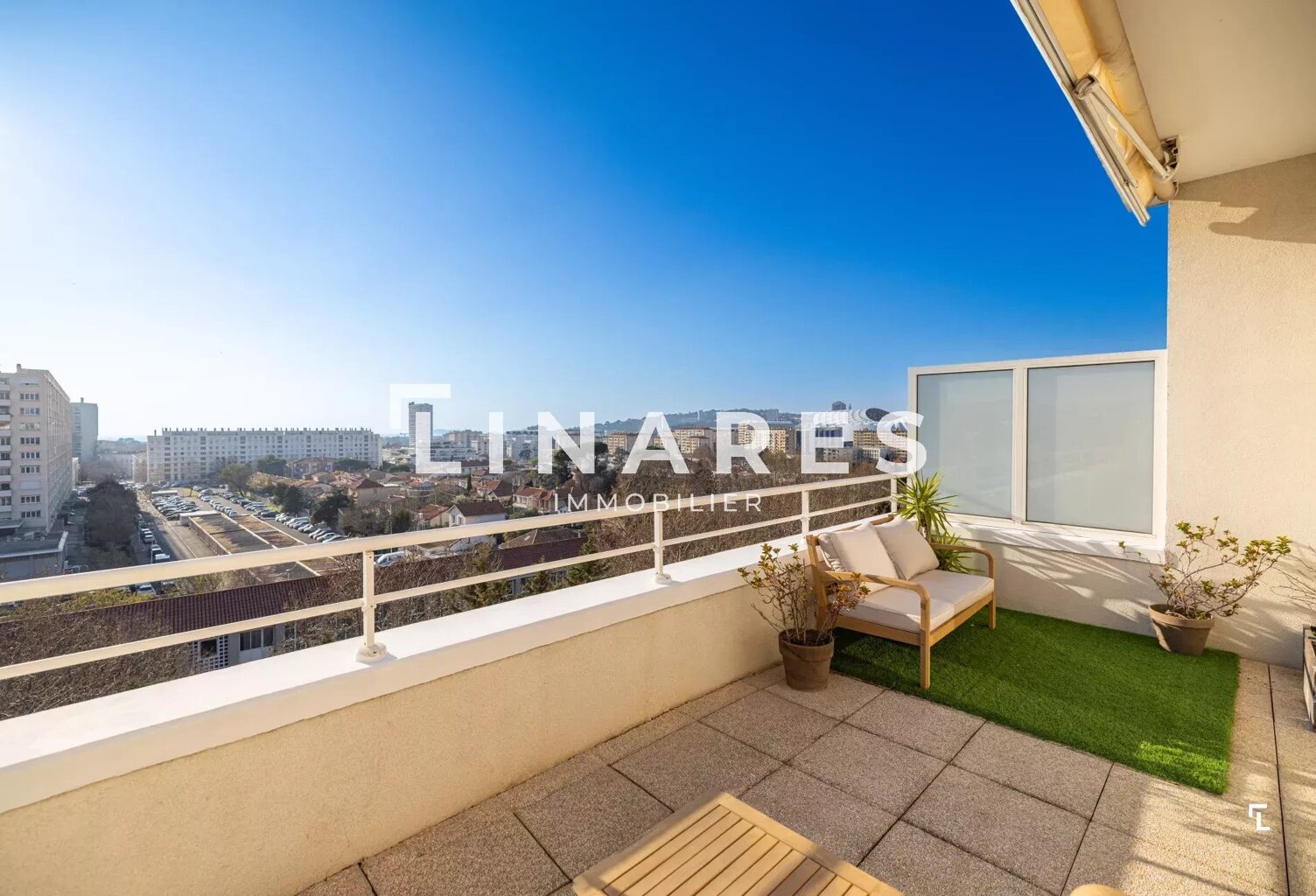 LE DUPLEX - Appartement T4 de 85m2 - Dernier étage - Terrasse de — photo 1