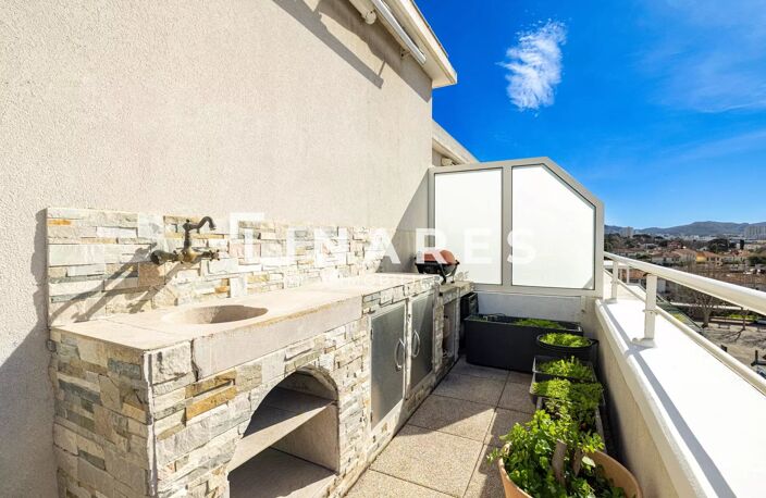 LE DUPLEX - Appartement T4 de 85m2 - Dernier étage - Terrasse de — photo 2
