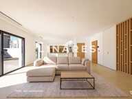 SANARY DESIGN - Villa T7 de 234m2 - Terrain 640m2 + Piscine  - — photo 4