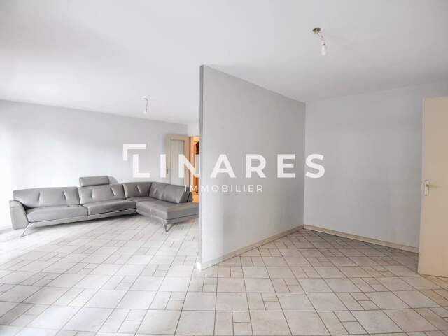 LE FAMILIAL - Appartement T4 de 106m2 - Balcons - 13004 Chartreu — photo du bien