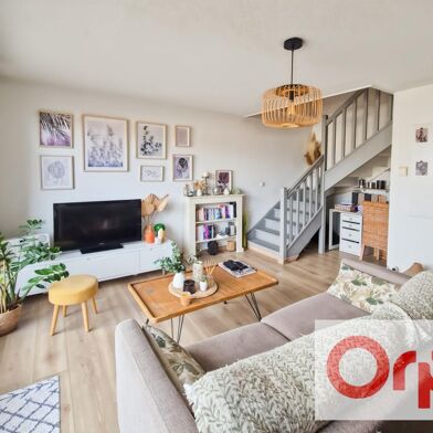 Appartement 3 pièces 182750 €