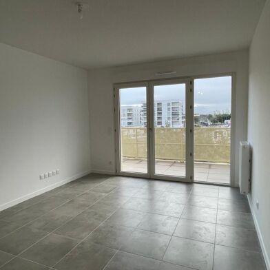 Appartement 2 pièces 773 €