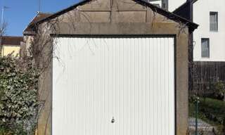 Garage   m² à louer à Saint-Pierre-des-Corps (37700)