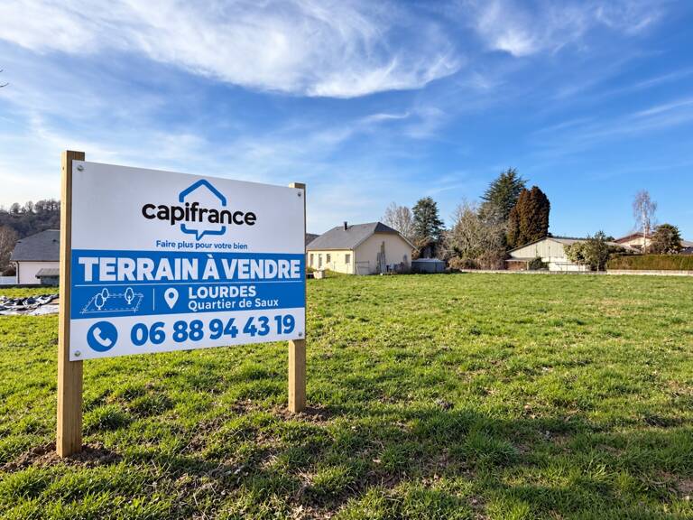 Terrain de 2 457 m², idéal projet professionnel — photo 1