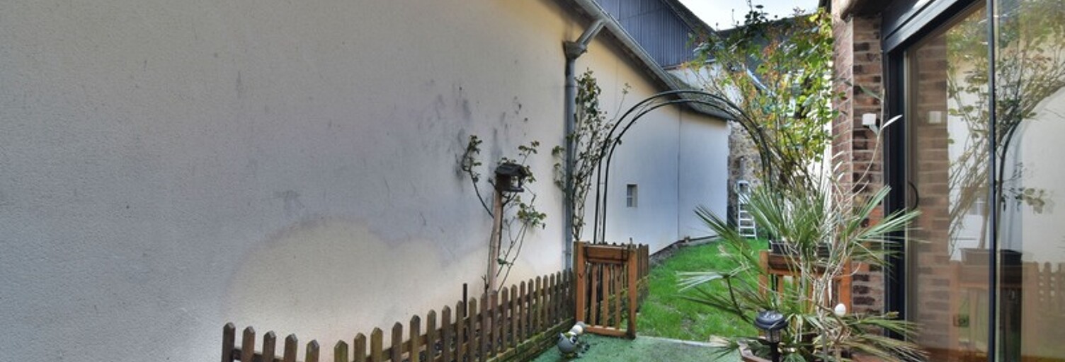 Maison 8 Pièces 161 m² à vendre à Dangeau (28160)