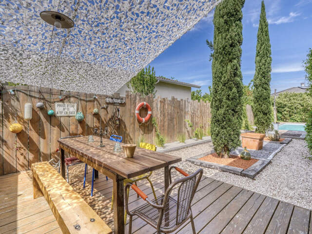 Maison à vendre 7 pièces SAINT MEDARD EN JALLES (33) — photo du bien