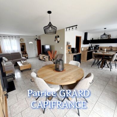 Maison 5 pièces 261200 €