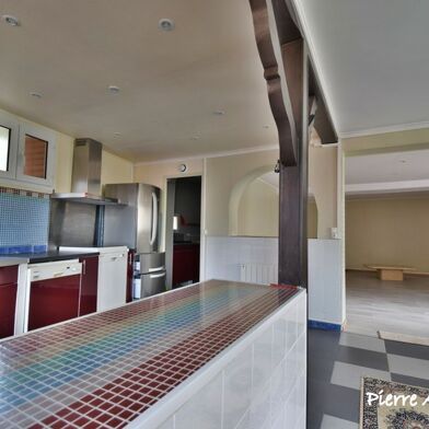 Maison 7 pièces 112000 €