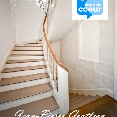 Maison 8 pièces 220500 €