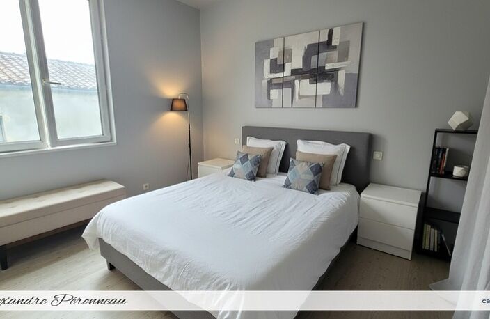 Maison avec fort potentiel commercial et habitation – Emplacement stratégique – Jardin 330 m² AYTRE (17) — photo 5
