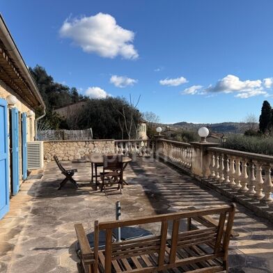 Appartement 3 pièces 257000 €