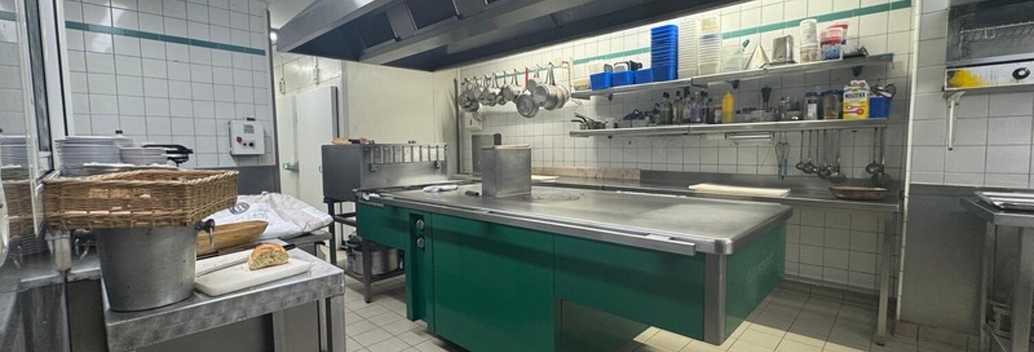Commerce  790 m² à vendre à Sarras (07370)
