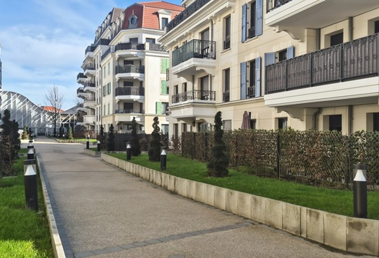 Appartement de 4 pièces avec parking et balcon — photo 1