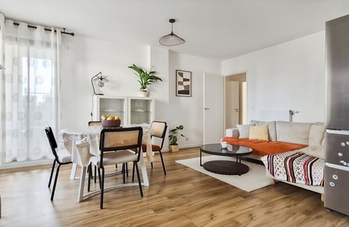Appartement de 4 pièces avec parking et balcon — photo 2